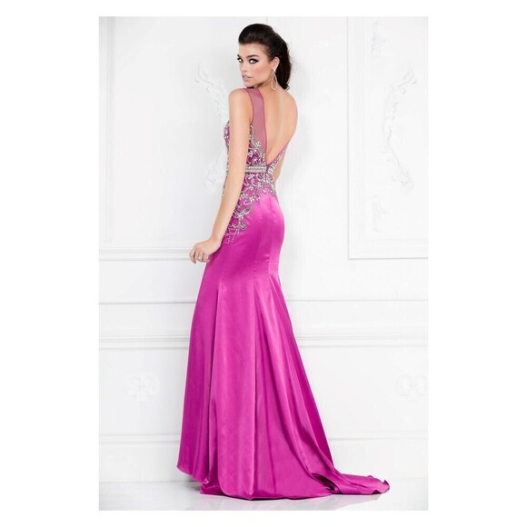 Lucci Lu Rhinestone Fitted Low Back Dress 3045 Fuchsia - Picture 2 of 7